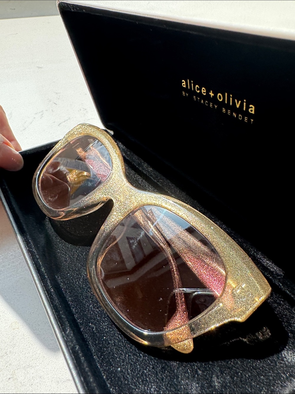 New! Alice + Olivia Champagne Glitter Sunglasses with Brown Lenses and case